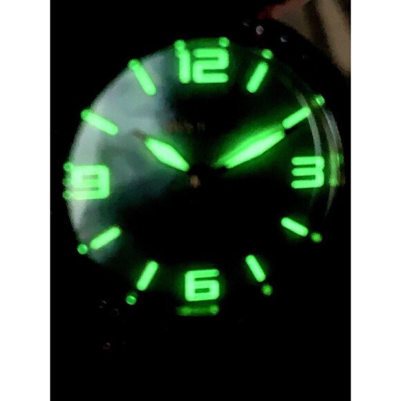 Invicta Women's Watch Bolt 29142 Quartz Mother of Pearl Dial Two Tone Steel 30mm - Picture 8 of 15